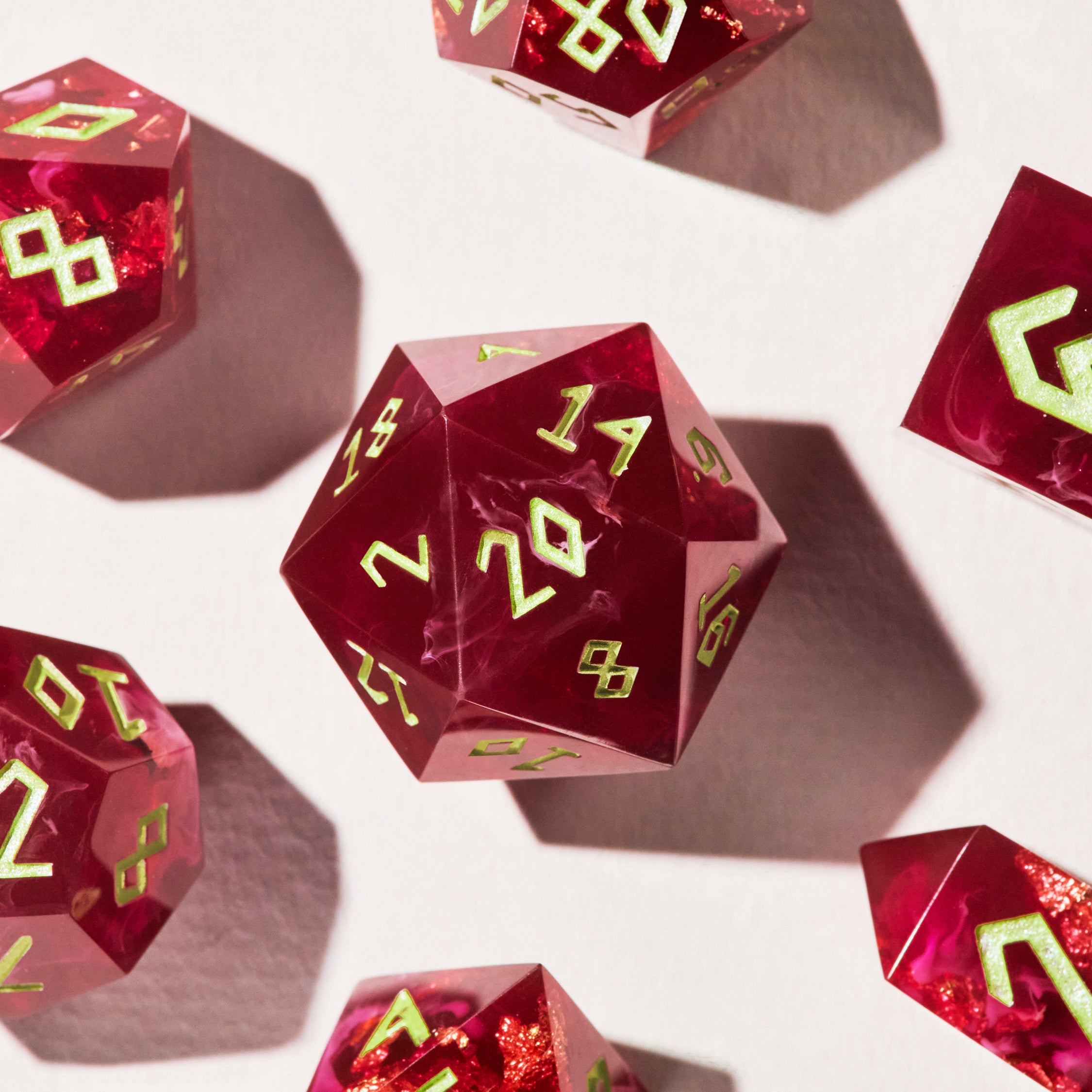 Queen of Thorns Dice Set