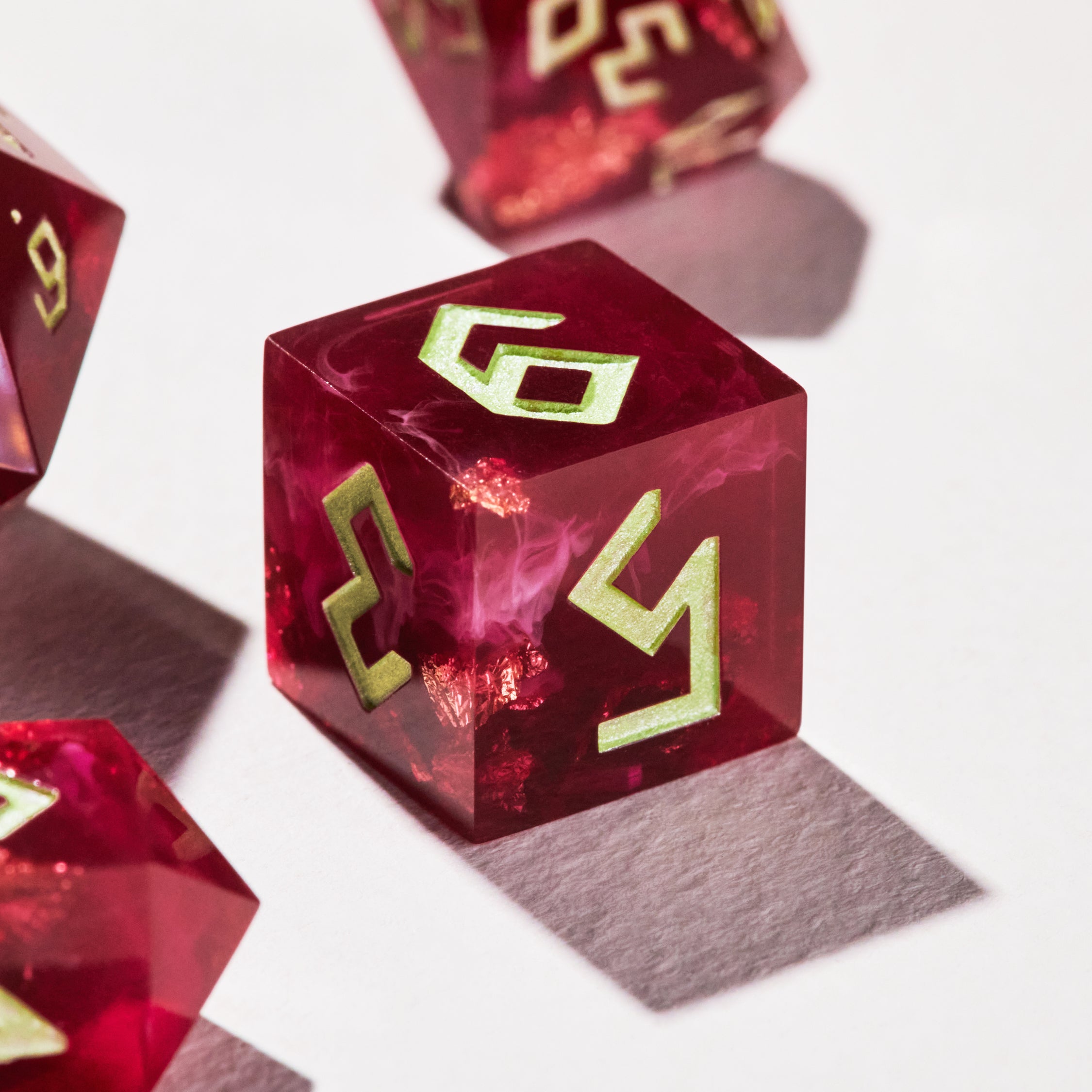 Queen of Thorns Dice Set