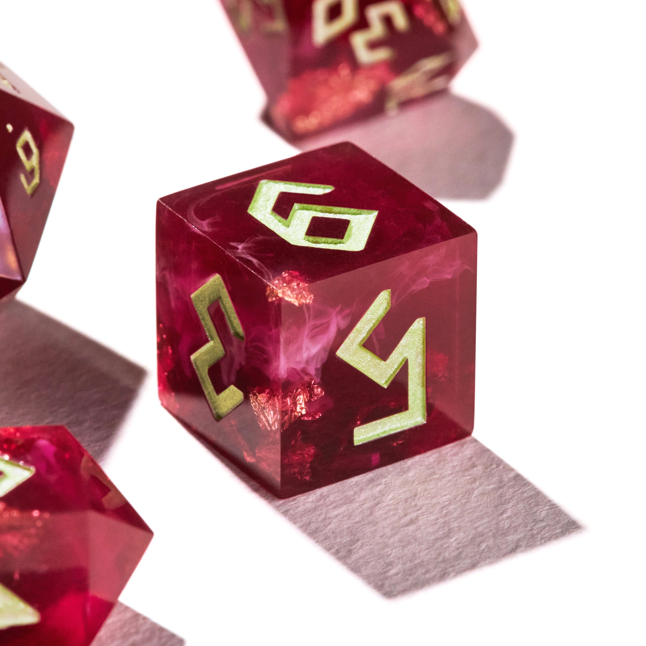 Queen of Thorns Dice Set