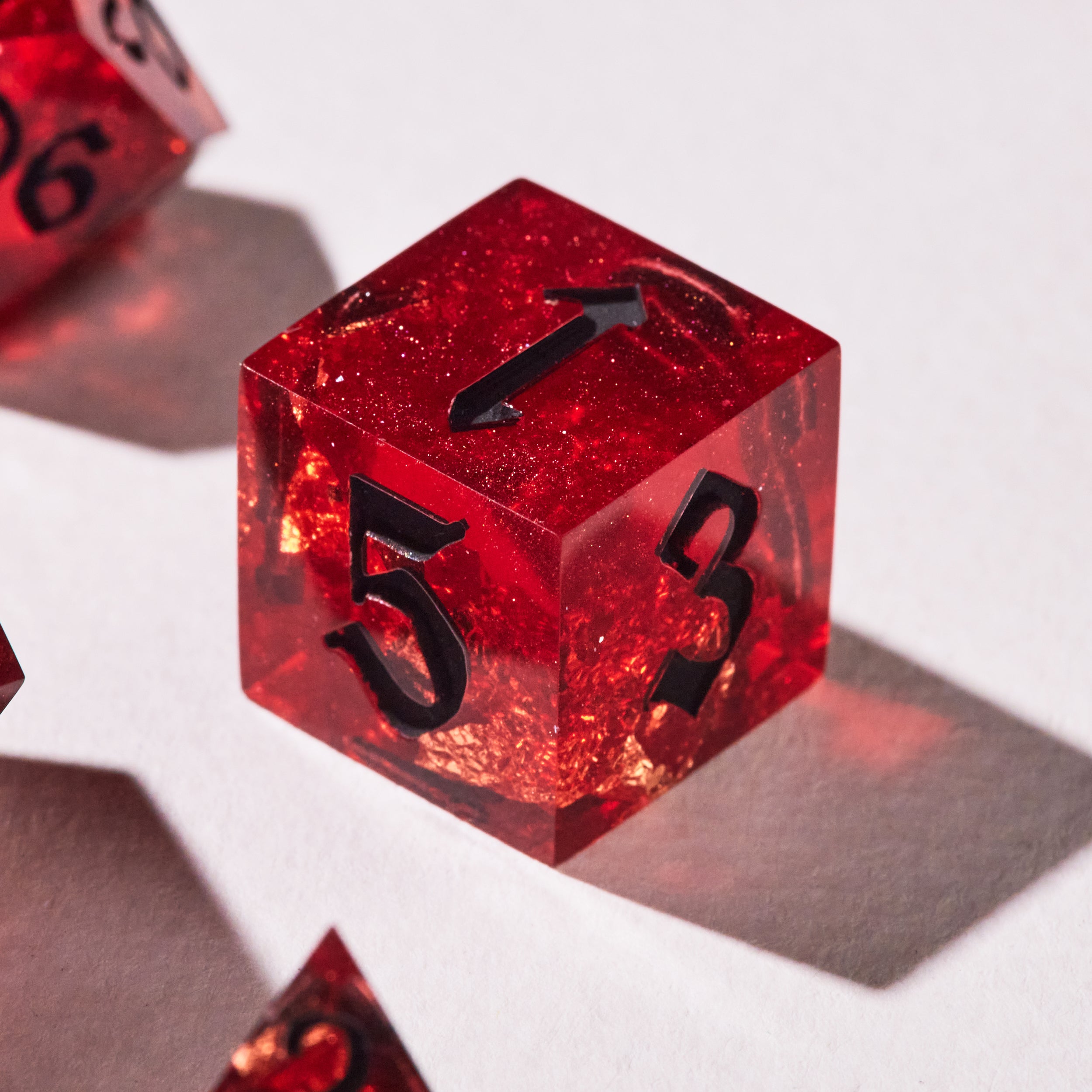 Bloodfire Gleam Dice Set